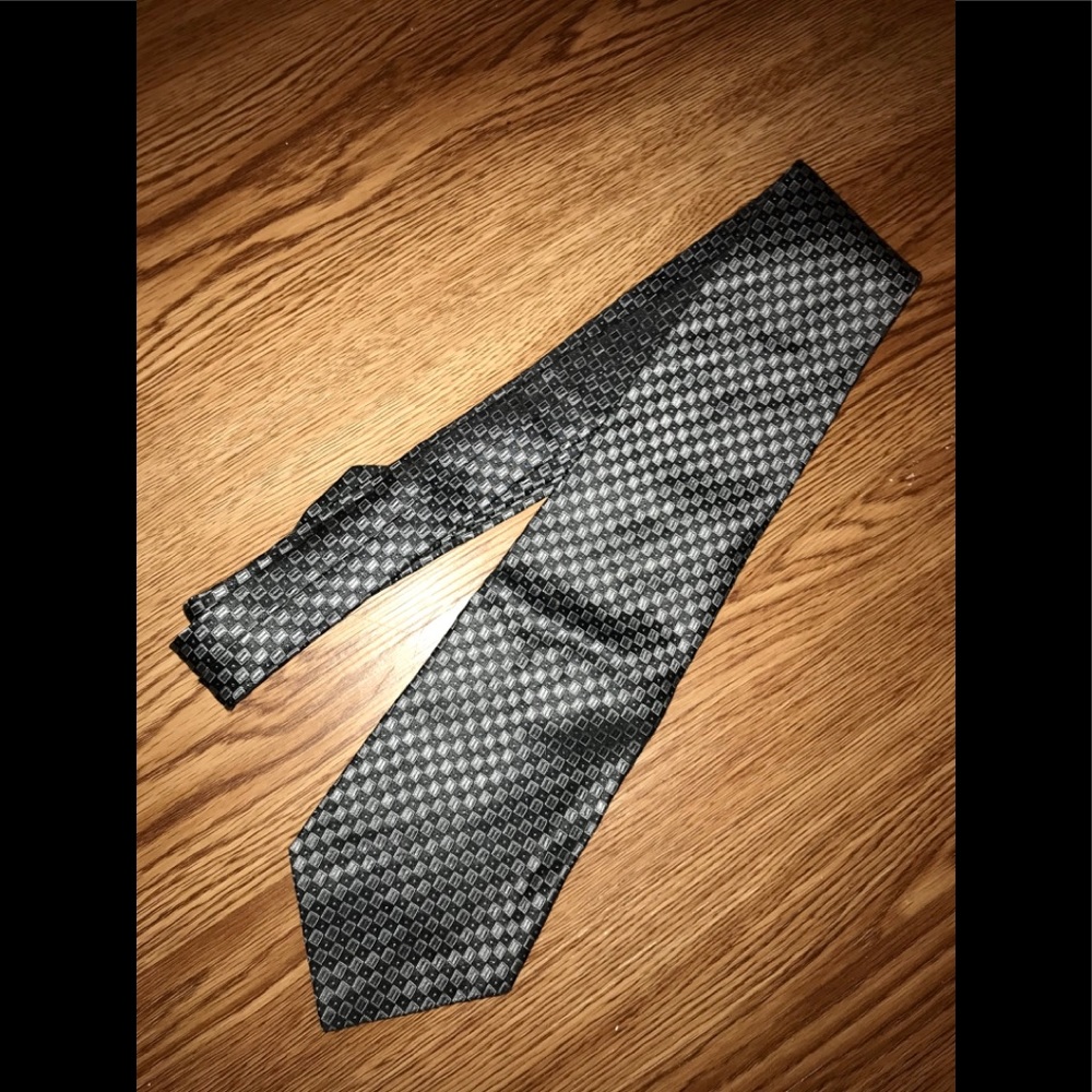 Men’s tie